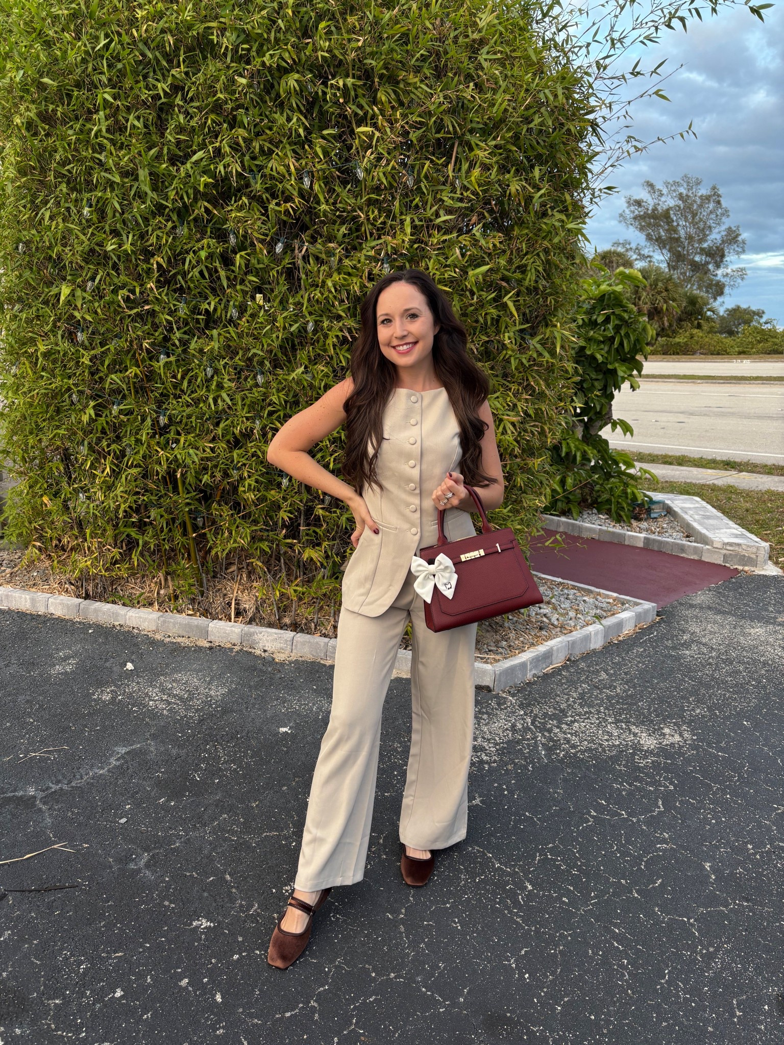 Cute dinner outfit two piece set button down and pants 

#LTKdayinmylife #LTKFindsUnder50 #LTKgrwm