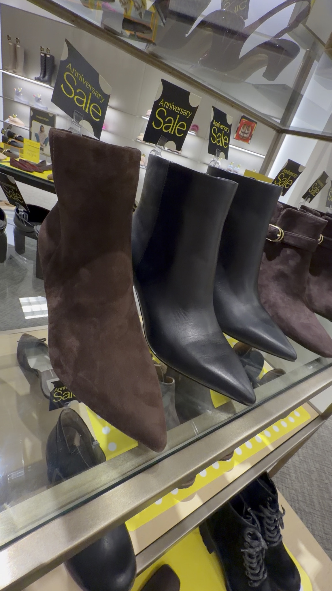 Must have booties 😍💕😍💕

Nsale 
Nordstrom anniversary sale

#LTKmomlife #LTKgrwm #LTKootd