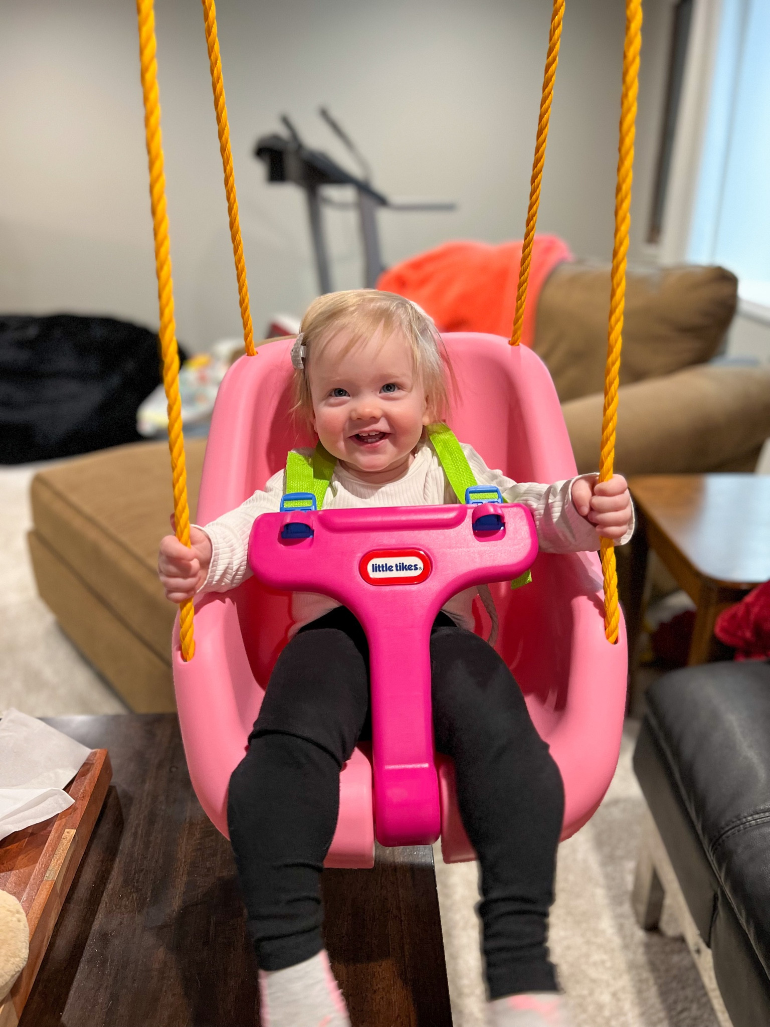 Little tikes pink clearance swing