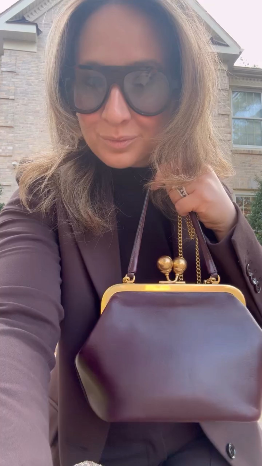 There is just something about a monochrome suit in the season’s hottest color that makes you feel amazing. Pro tip—a ponte knit material feels like pajamas! I discovered @dorotheeschumacher at @boydsphiladelphia and I’m completely obsessed. Beautiful pieces that can be worn separately or together! The @coach bag is the chef’s kiss in honor of our @phillyinqfood festival today! 

#ootd #fall #coach #style #workingmom #fallootd #INQFoodFest