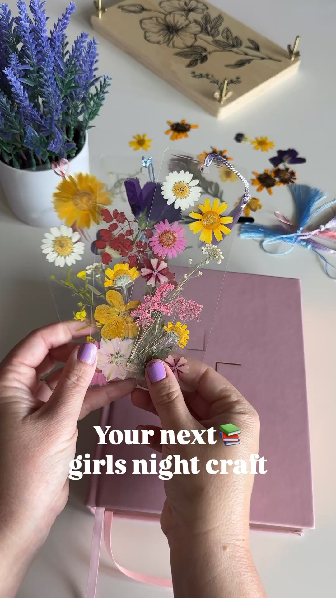 Pressed flower kit

#bookmarks #pressedflowers #bible #flower #books #craftnight #diy #crafts #craftsforkids 

#LTKKids #LTKmomlife #LTKHome