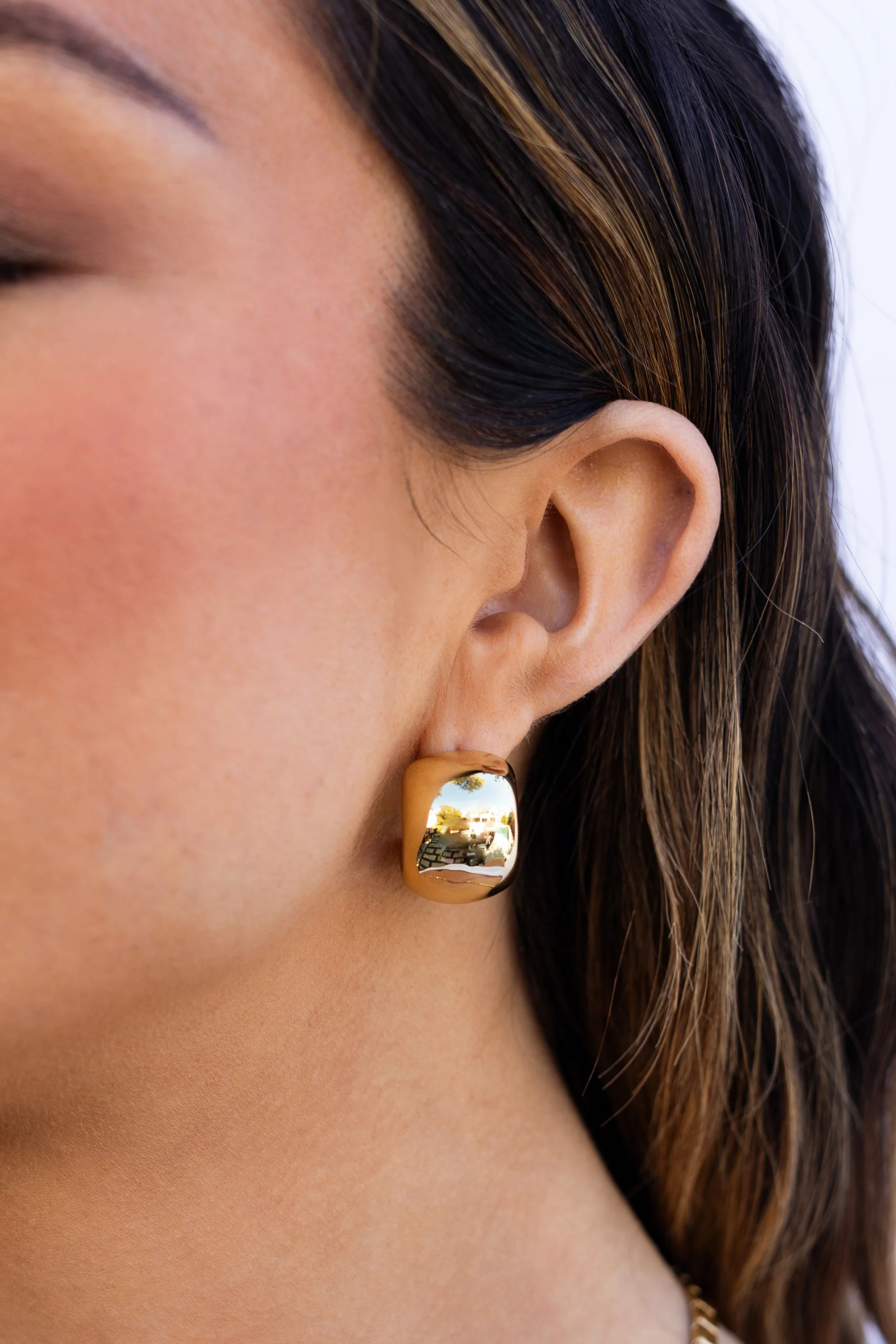 Camilla Hoops | Miranda Frye Inc.