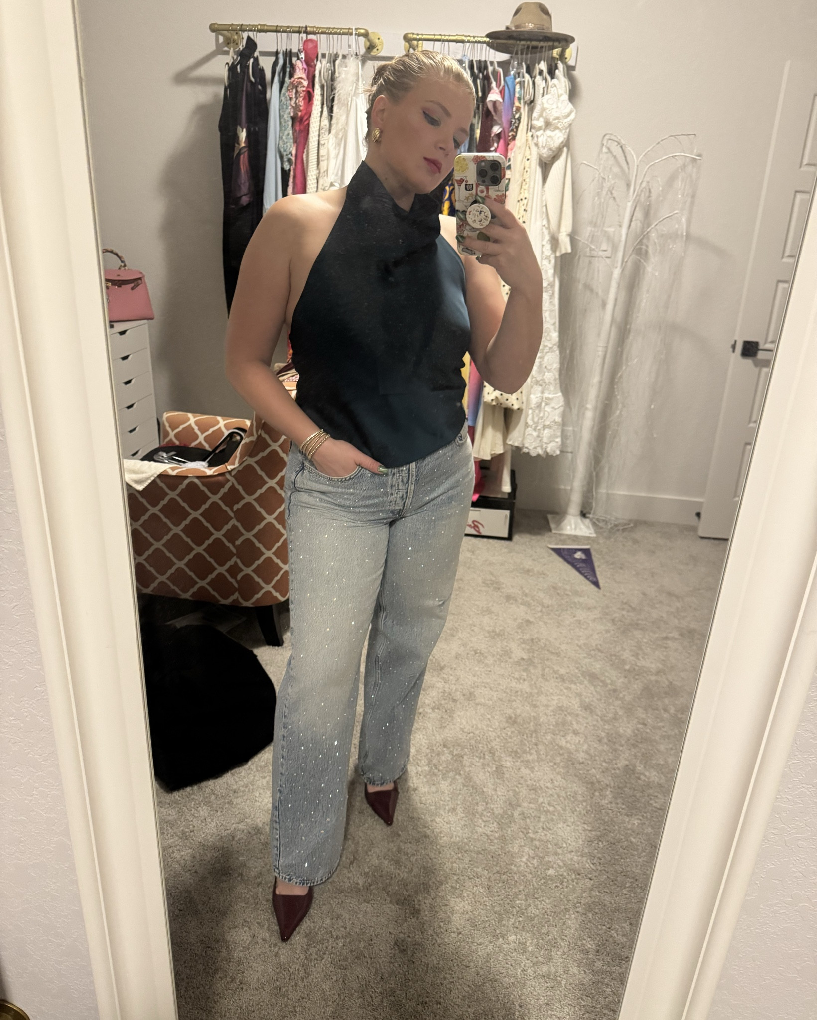 Holiday season is in full swing which means the first of many holiday outfits 🎄🎁 I love the elegance of this @zara top and I have the exact same one in black. Such an easy way to dress up any outfit. Also, I get more compliments on these jeans than any other pants I own ✨ 

@target @amazon @mango #amazonoutfits #zara #target 

#LTKootd #LTKSeasonal #LTKHoliday
