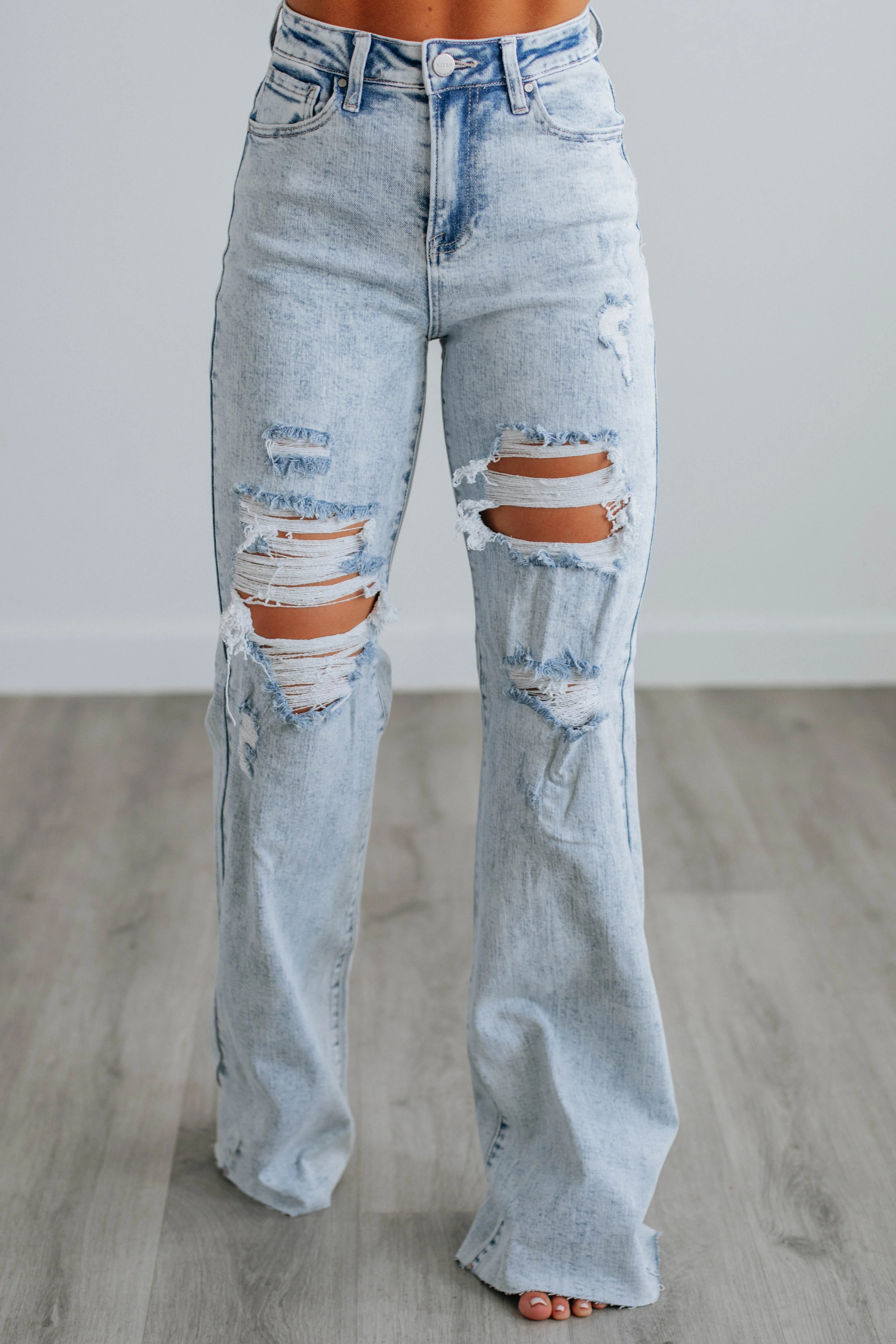 Georgia Risen Jeans - Light Wash | Wild Oak Boutique