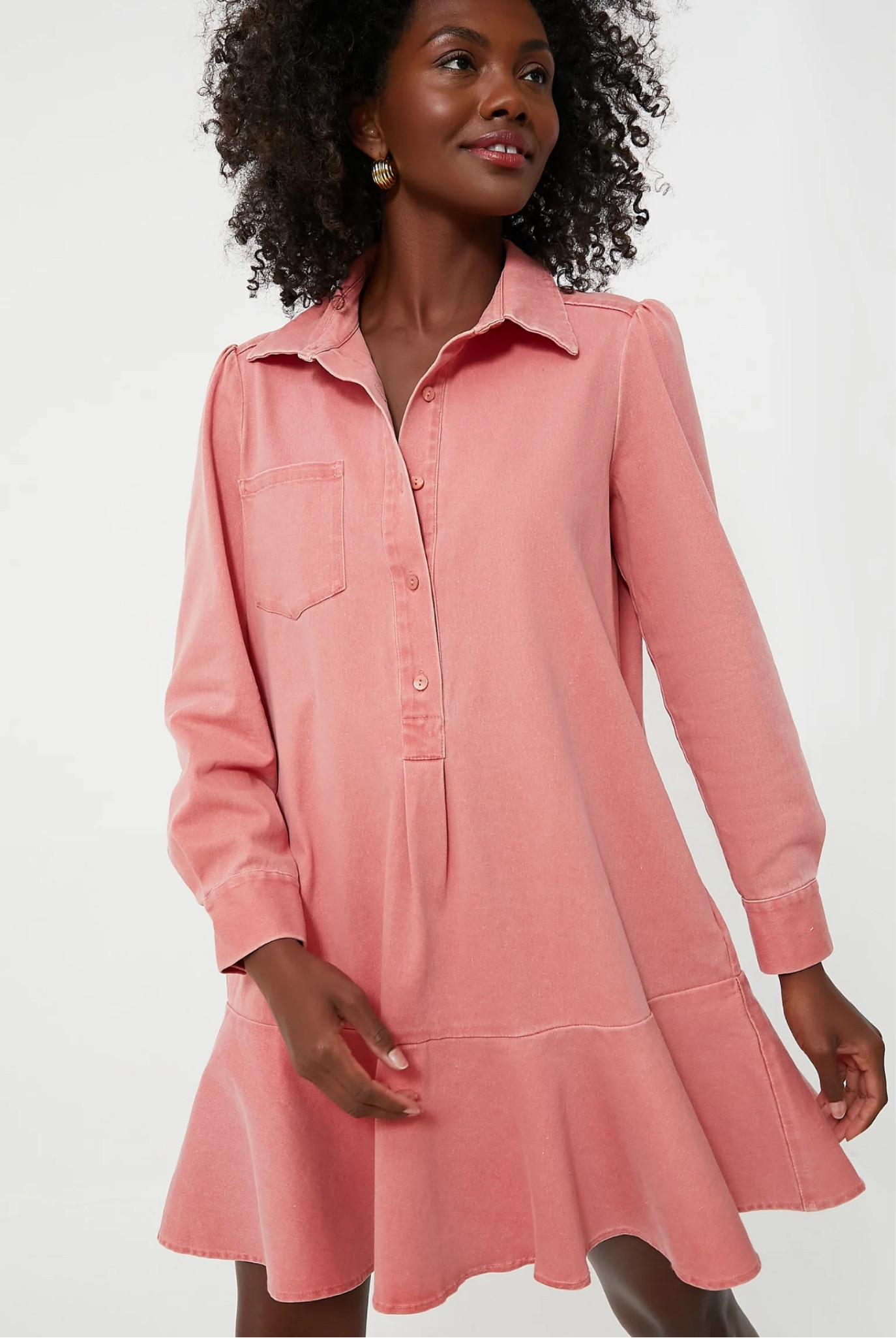 The Tuckernuck x Nantucket Reds collection is here! Shop all 10 pieces they created with the iconic Murray’s Toggery Shop including this red stretch twill Callahan shirt dress

#LTKStyleTip #LTKSeasonal