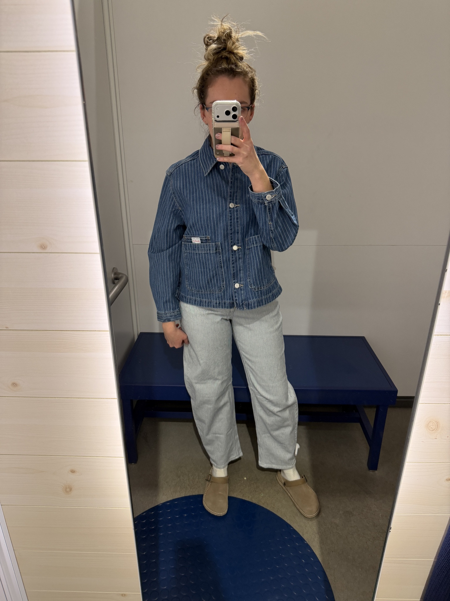 Denim on denim look🤍

#LTKWorkwear #LTKmomlife #LTKSeasonal