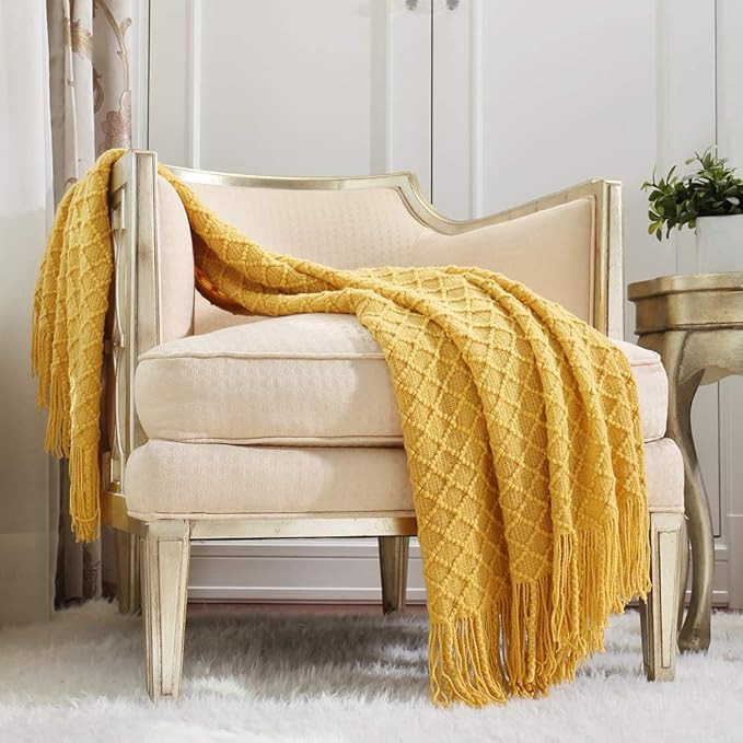 CREVENT Knitted Decorative Throw Blanket for Couch Sofa Chair Bed，Soft Warm Cozy Light Weight f... | Amazon (US)