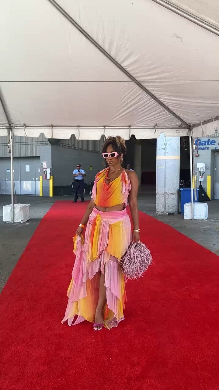 Essence Fest OOTD! summer outfits inspo! Exact outfit is from seni.moto but linked similar options

#LTKootd #LTKMidsize