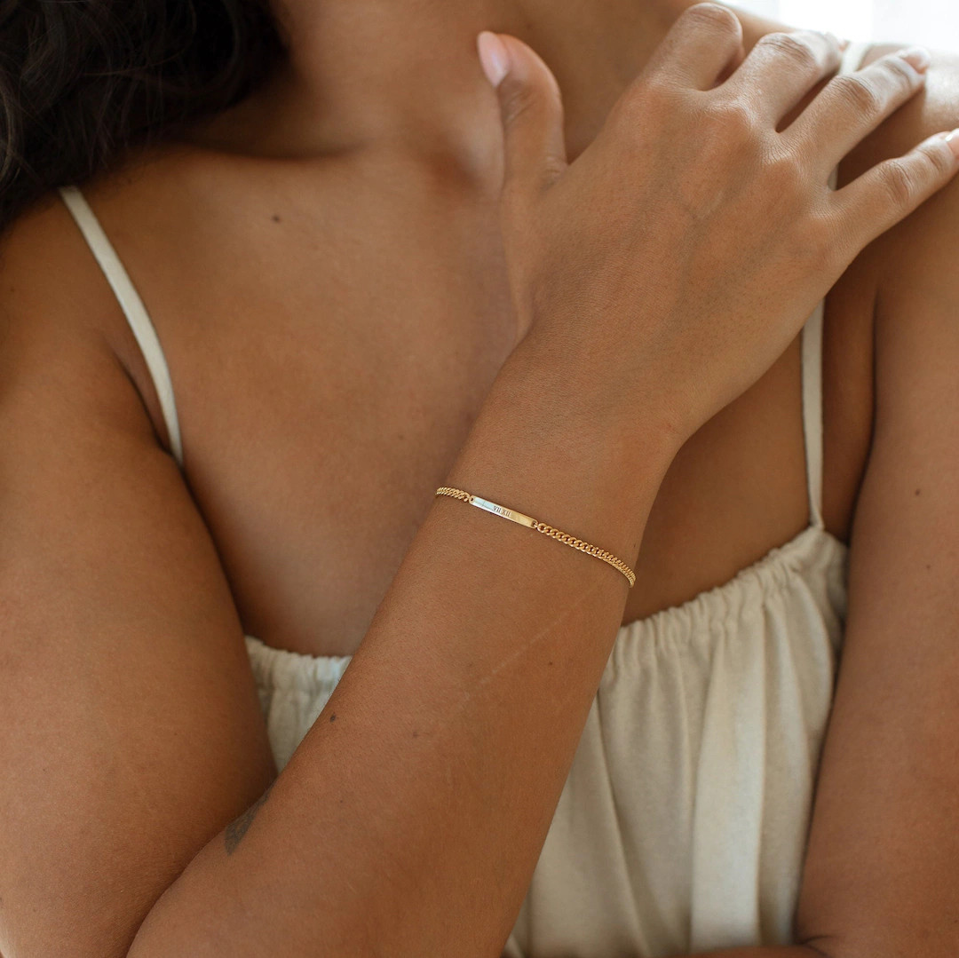 Custom Engraved Name Bar Bracelet: Sterling Silver Curb Chain - Etsy | Etsy (US)