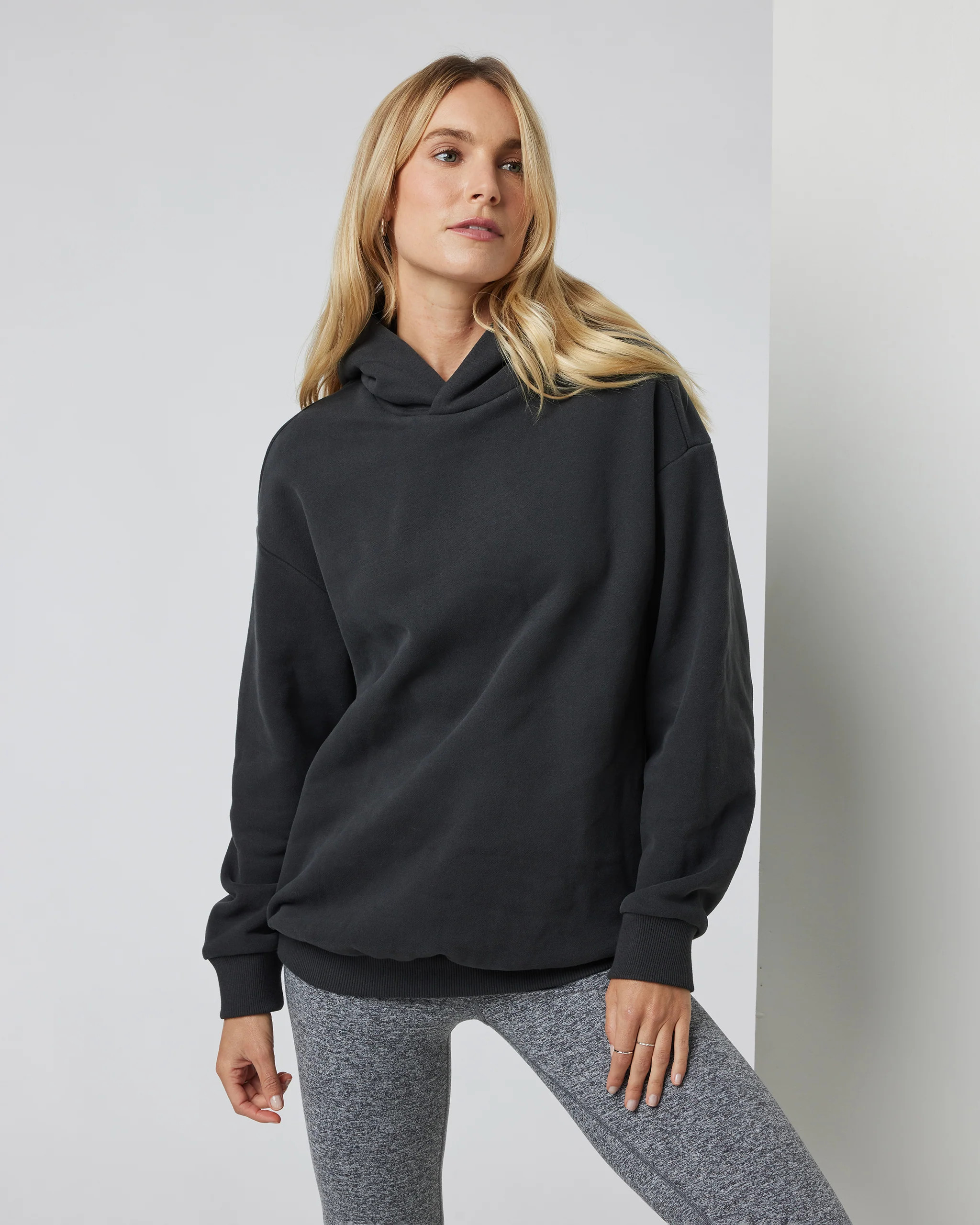 Restore Oversized Hoodie | Washed Black | Vuori | Vuori Clothing (US & Canada)