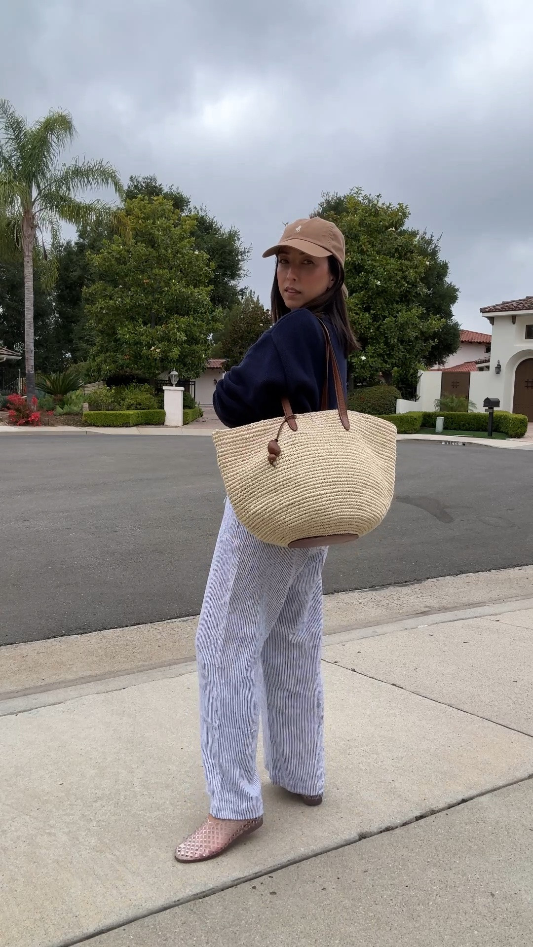 Layered summer morning outfit. 

Gap sweater petite small
Gap factory linen pants petite xs
J.crew tee medium
Steve Madden jellies flats 5
Polo Ralph Lauren hat
Hunting season tote 
Electric Picks earrings
Dorsey James necklace 15”

#LTKmomlife #LTKPetite