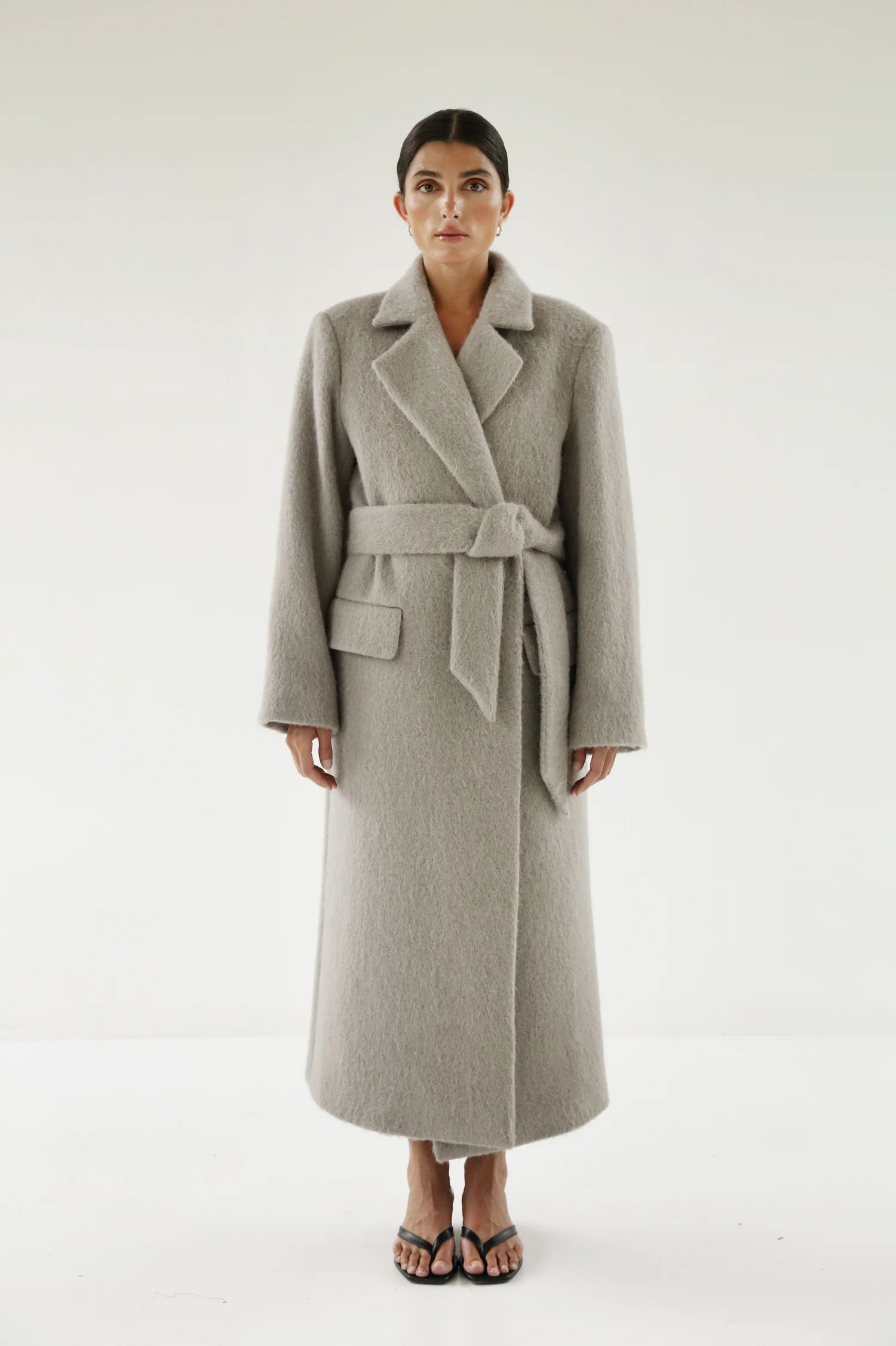 Ivy Mohair Coat, greige | Almada Label