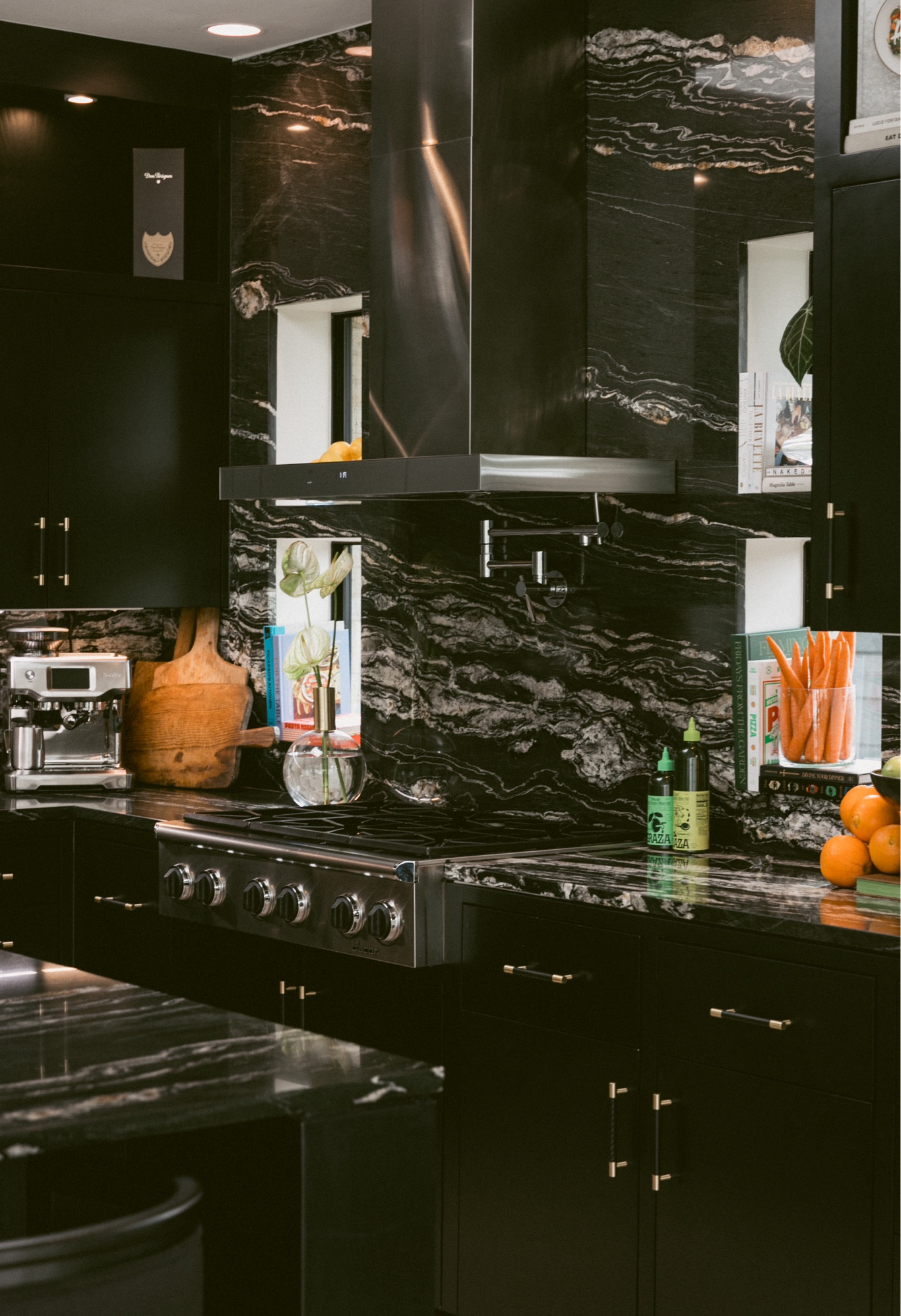 HOME: Dallas, Texas | Kitchen, details, decor, books, black kitchen 

#LTKHome