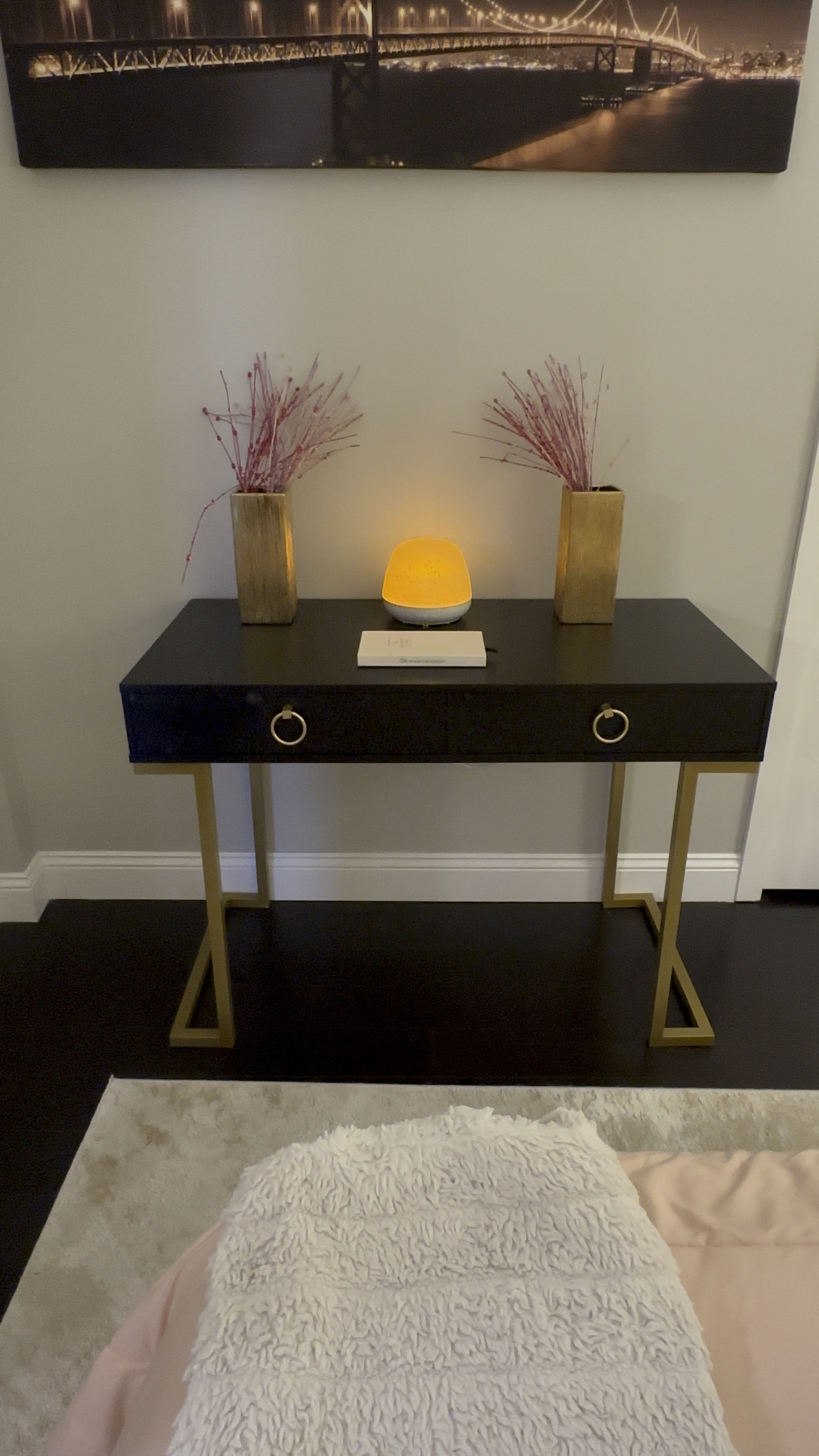 It took forever for me to find a desk that I loved, had gold accents, & had dark black wood. Finally stumbled upon this gym & I love how it fits into my bedroom space! 🖤

#LTKhome #LTKfindsunder50 #LTKVideo