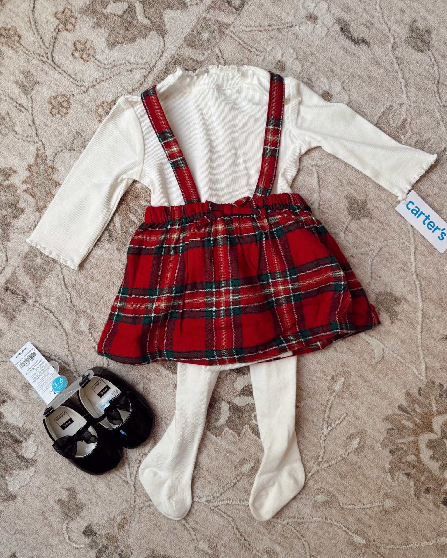 Evelyn’s first holiday outfit 🥲 I couldn’t pass up on this — so cute and on sale! Gives me 90s vibes and I just adore it all. 

3-6m, babygirl plaid outfit, babygirl black shoes, holiday dress, holiday outfit Inspo 

#LTKSeasonal #LTKBaby #LTKFindsUnder50
