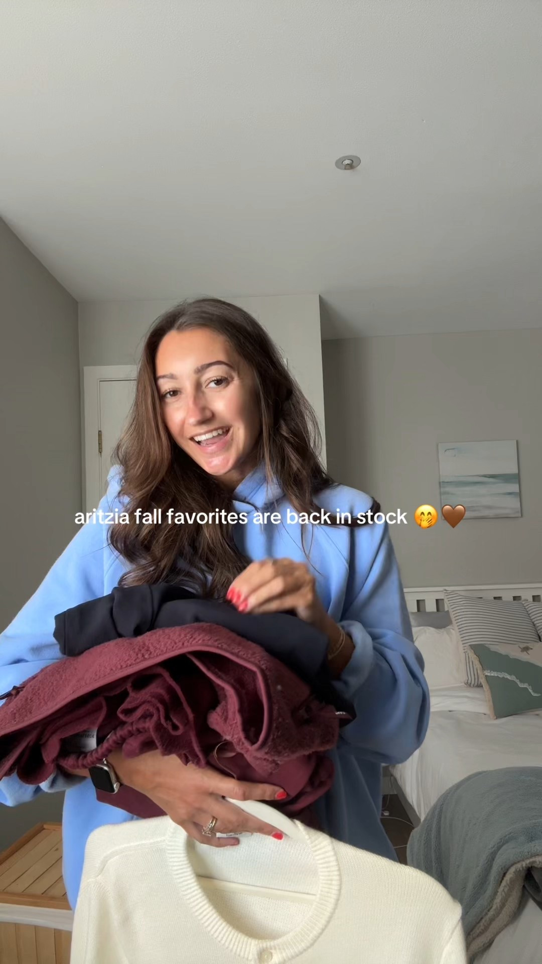 Aritzia fall favorites are back in stock!
Fleece & sweater XS
Sweatpants XS
Jeans 24
Lodge pants S
Tank XS
Hoodie L