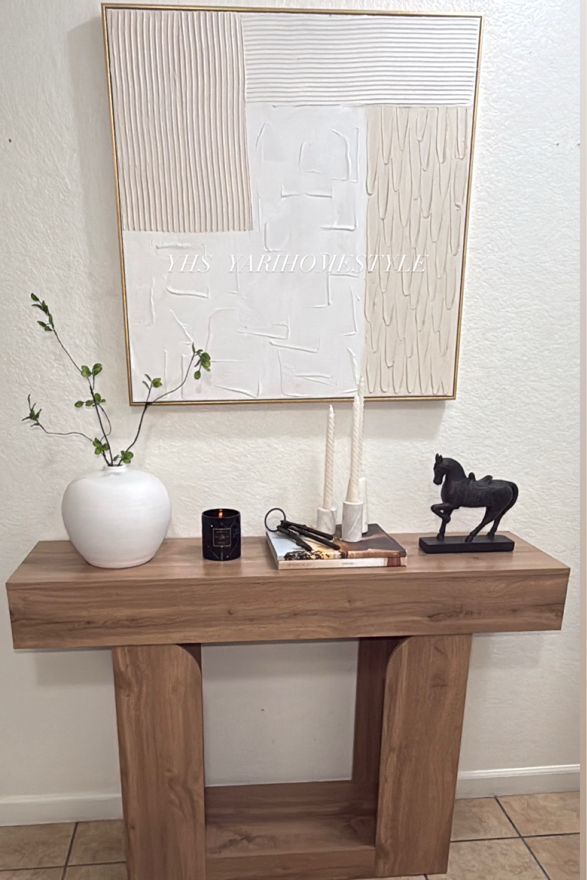 Mi entrada!

YHS | YARIHOMESTYLE 

#LTKHome #LTKU #LTKMothersDay