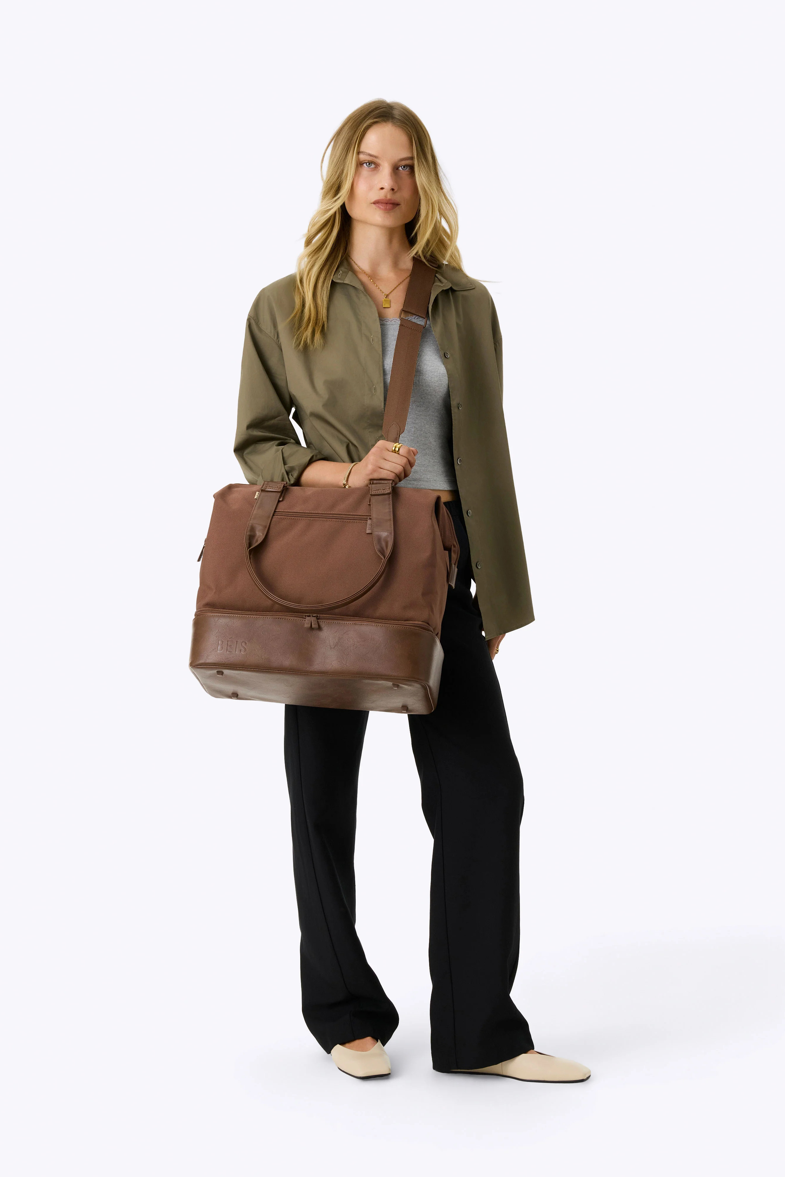 BÉIS 'The Mini Weekender' in Maple - Small Brown Overnight & Weekend Bag | BEIS