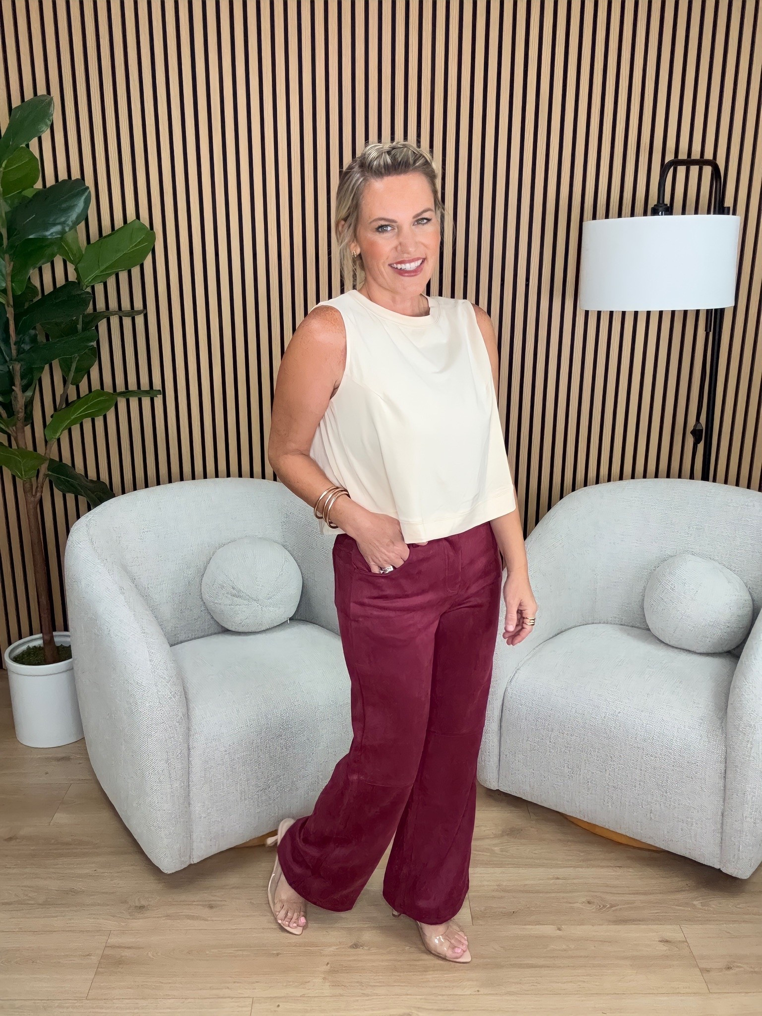 Burgundy + Cream 🤎

Such an easy Fall Workwear look with wide leg burgundy pants, a cream sleeveless top and neutral heels. Simple, chic and perfect for transitioning into Fall while it is still warm outside!

Wearing a Small in the Top | Size 6 in the Pants | Shoes 7.5

Shop My Look + Fall Workwear Finds on LTK

Audrie Dollins | Fall Workwear | Office Outfit | Business Casual | Women’s Workwear | Burgundy Pants | Wide Leg Pants | Fall Fashion | Affordable Fashion | LTK Finds | Work Outfit Ideas

#LTKOver40 #LTKootd #LTKWorkwear