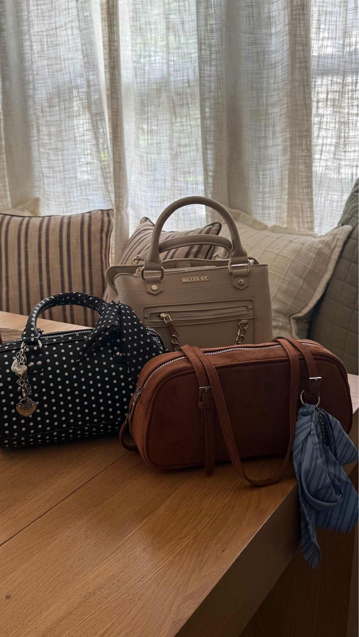 Found the cutest bags for fall at Walmart! These Madden NYC handbags are giving designer looks for a fraction of the price! @Walmart #maddennyc #walmartpartner #walmart