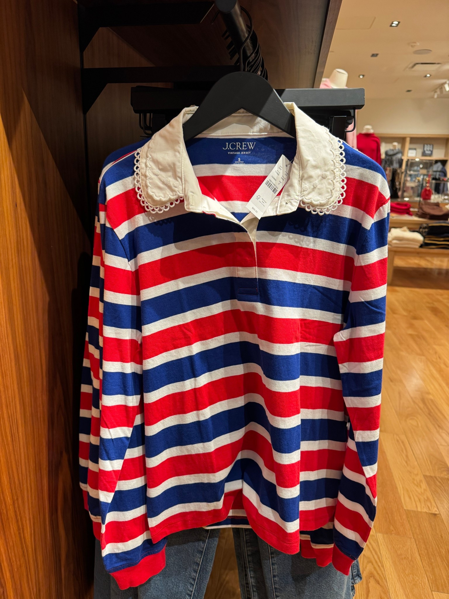 Cute detail to a rugby style shirt.

#LTKFindsUnder100 #LTKootd #LTKWorkwear