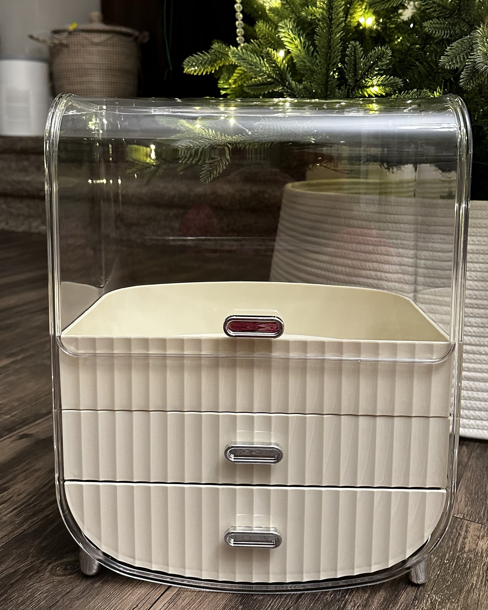 Makeup Organizer from Amazon 

A makeup organizer is a storage solution designed to keep your beauty products neat, accessible, and organized. It typically features compartments, drawers, or trays to hold makeup items such as brushes, lipsticks, foundations, and eyeshadows, helping to prevent clutter and make it easier to find what you need. A good makeup organizer helps save time, keeps your products in good condition, and adds a touch of order to your vanity or bathroom space.

#LTKHoliday #LTKGiftGuide