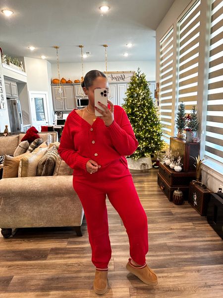 Set-  wearing a large but should have done a medium 
Uggs-  tts 

Matching set -  outfit - lounge set - loungewear - affordable outfit - affordable fashion - women outfit - Uggs - Ugg tazz - what to wear for errands - errands outfit - casual outfit - casual style - casual look - 

Follow my shop @styledbylynnai on the @shop.LTK app to shop this post and get my exclusive app-only content!

#liketkit 
@shop.ltk
https://liketk.it/4qEhV

Follow my shop @styledbylynnai on the @shop.LTK app to shop this post and get my exclusive app-only content!

#liketkit 
@shop.ltk
https://liketk.it/4qRMw

#LTKHoliday 

Follow my shop @styledbylynnai on the @shop.LTK app to shop this post and get my exclusive app-only content!

#liketkit 
@shop.ltk
https://liketk.it/4rUU4

Follow my shop @styledbylynnai on the @shop.LTK app to shop this post and get my exclusive app-only content!

#liketkit 
@shop.ltk
https://liketk.it/4s1Yb

#LTKMostLoved

Follow my shop @styledbylynnai on the @shop.LTK app to shop this post and get my exclusive app-only content!

#liketkit #LTKstyletip #LTKtravel #LTKmidsize
@shop.ltk
https://liketk.it/4vwaO