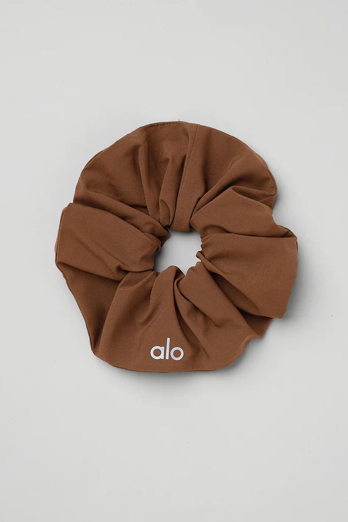 Oversized Scrunchie | Alo Yoga