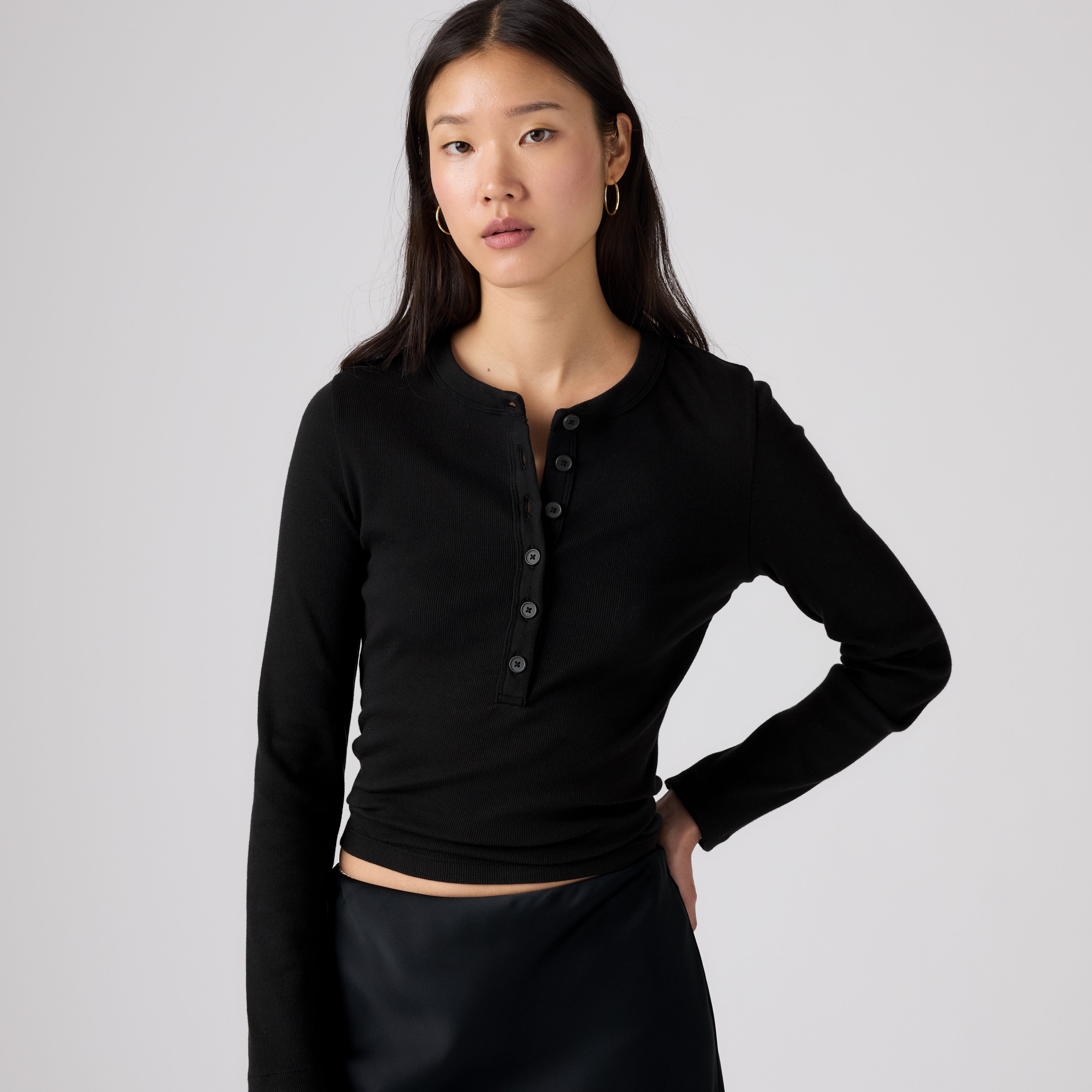 Levi's Essential Long-Sleeve Henley - Women's XL | Levi's US