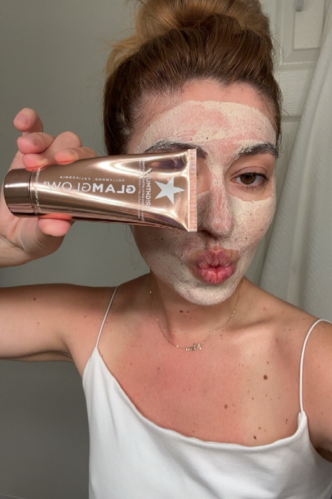 I use this mask once a week, it has scrubbing particles and it is very good for refreshing the face and giving it radiance

#LTKstyletip #LTKbeauty