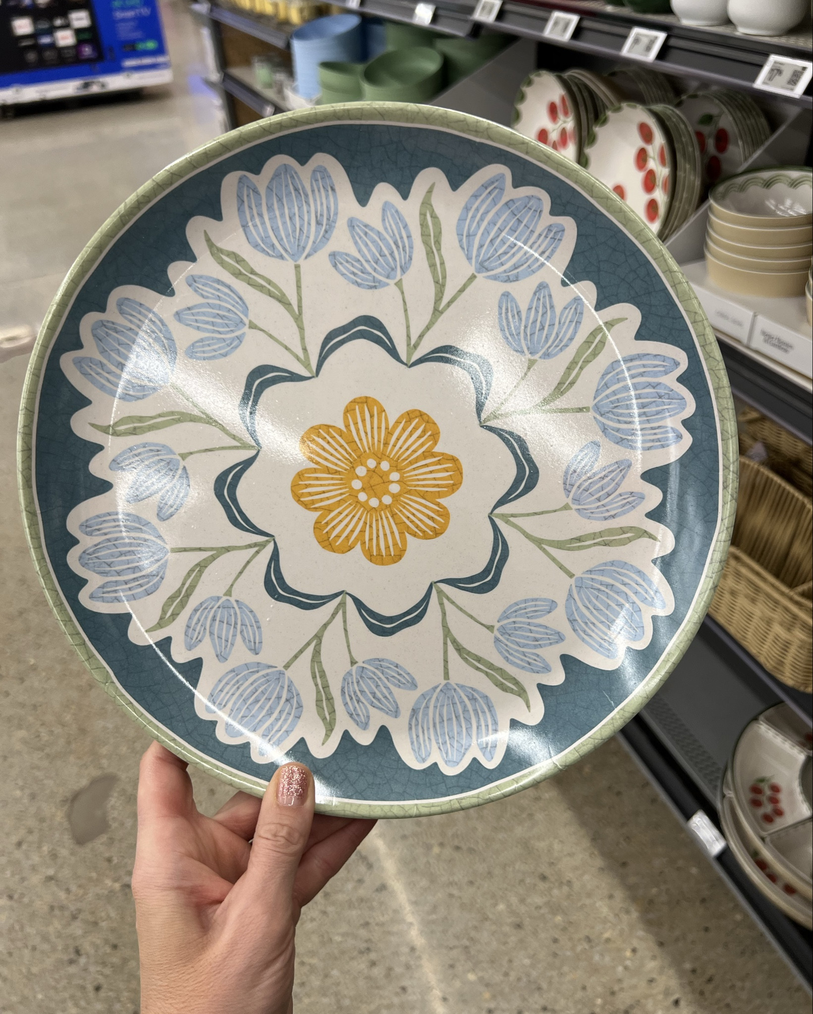 New summer outdoor entertaining and dining collection just dropped at Walmart! Pottery Barn look for less plates, vase, serving trays and more. #walmarthome 

#LTKHome