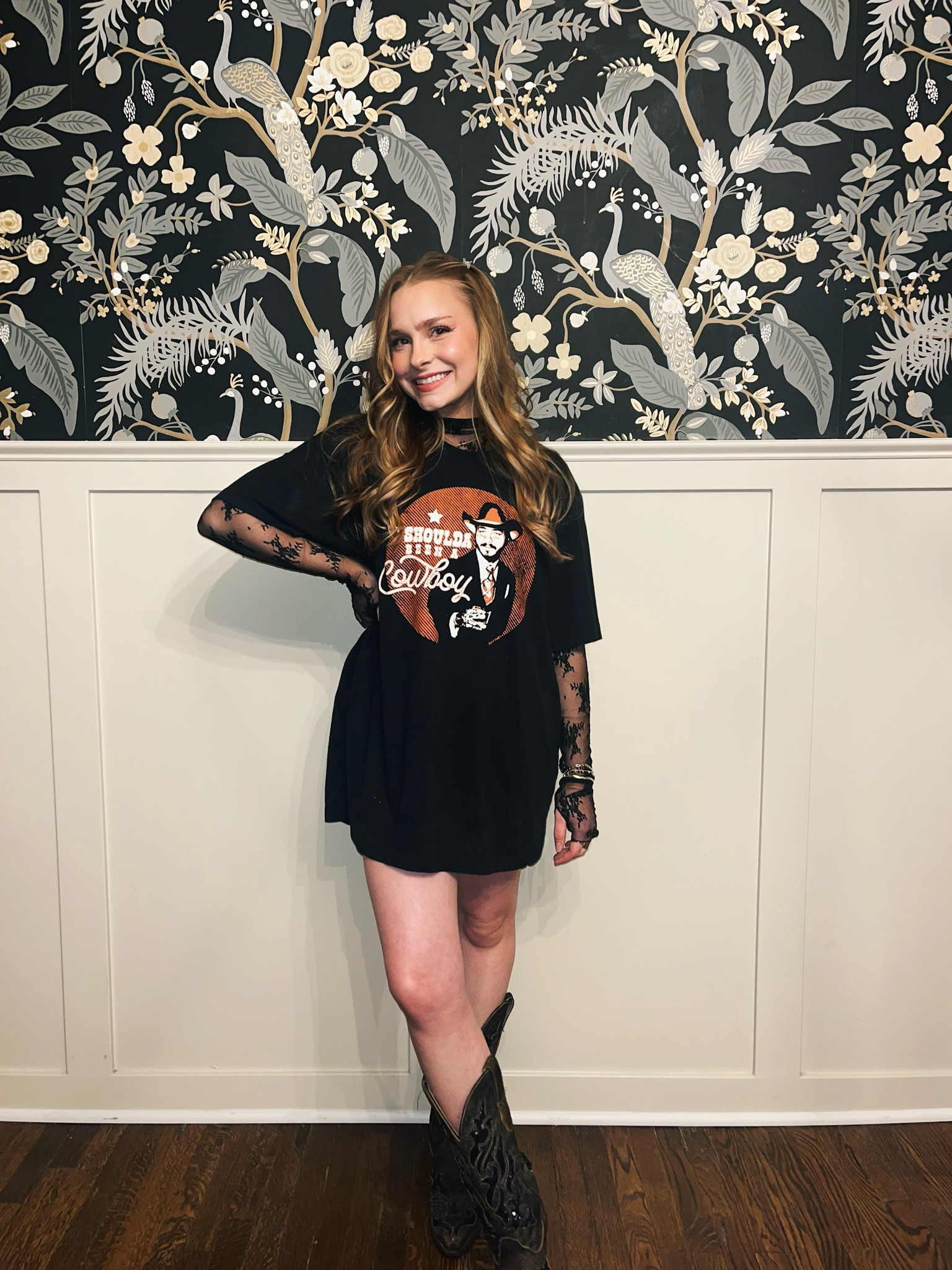 Cody Johnson concert, rocking a shirt dress and free people lace top. Complete with your fave pair of cowboy boots!

#LTKStyleTip