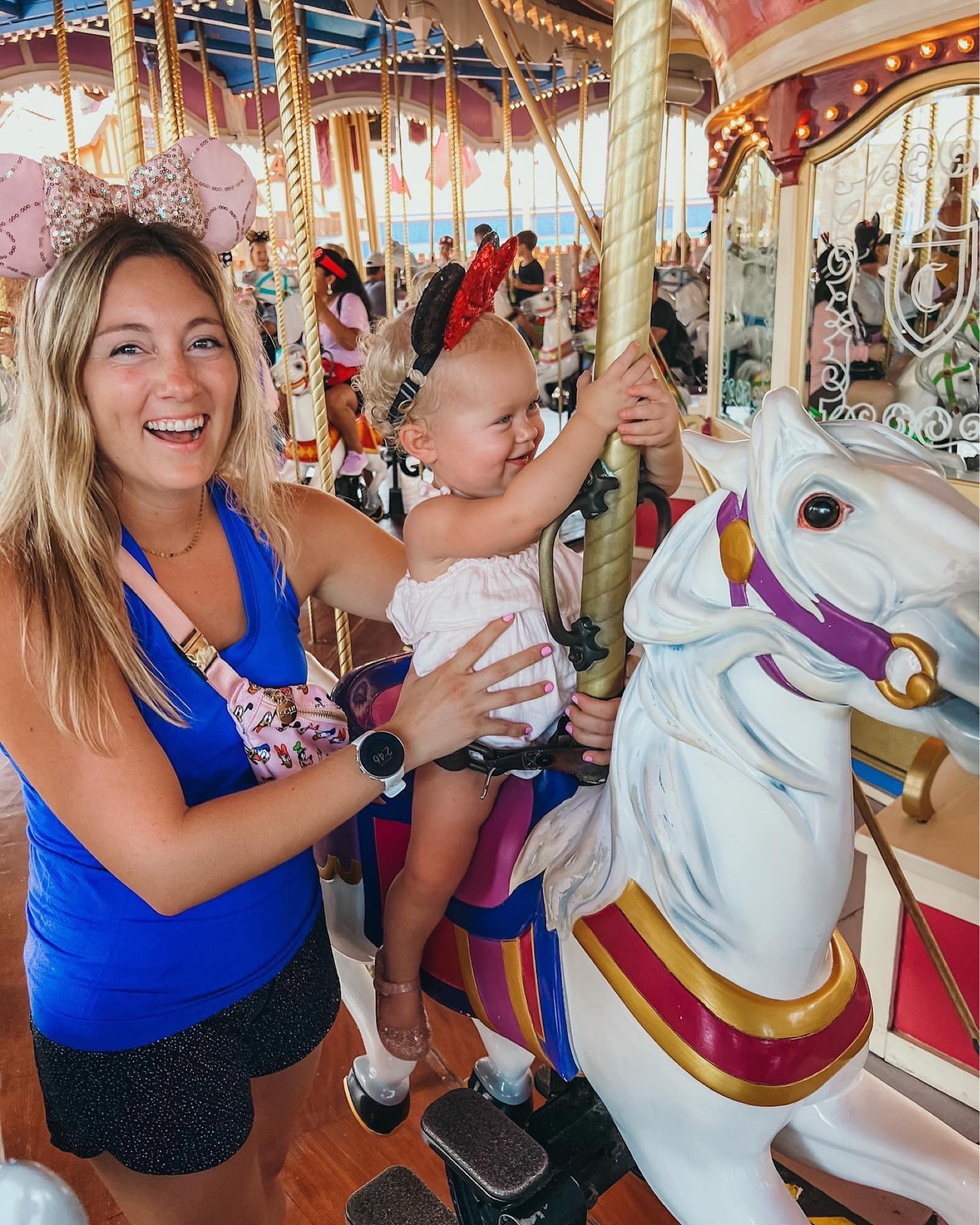 my favorite fanny pack for Disney

Disney World - Fanny pack - Disney - Disney trip - Magic Kingdom - Minnie ears - Mickey Mouse 

#LTKFind #LTKtravel #LTKbeauty