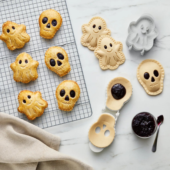 Cute little halloween pie molds! #halloween #halloweenparty 

 
