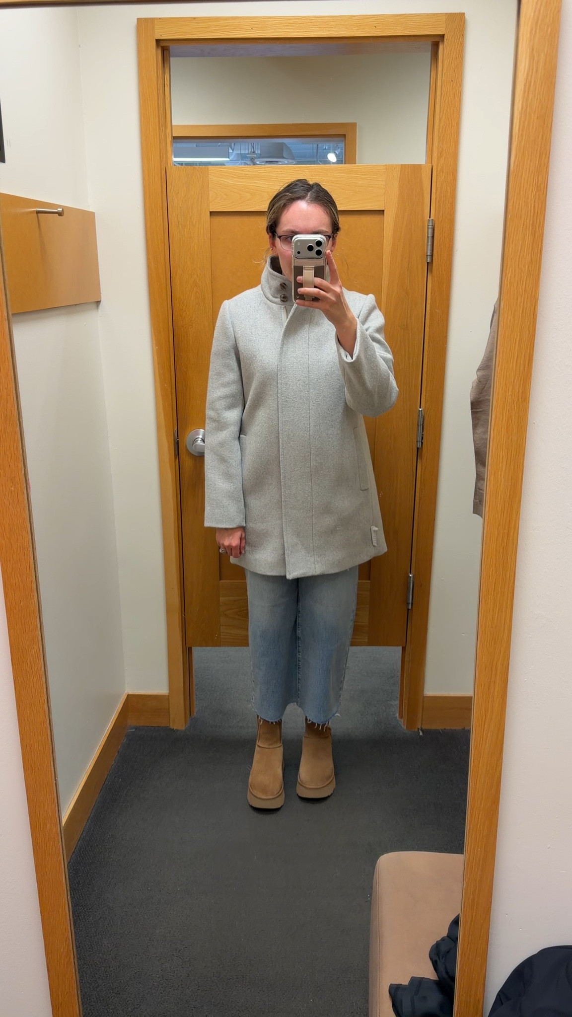 Neutral coat🤍

#LTKSeasonal #LTKGiftGuide #LTKWorkwear