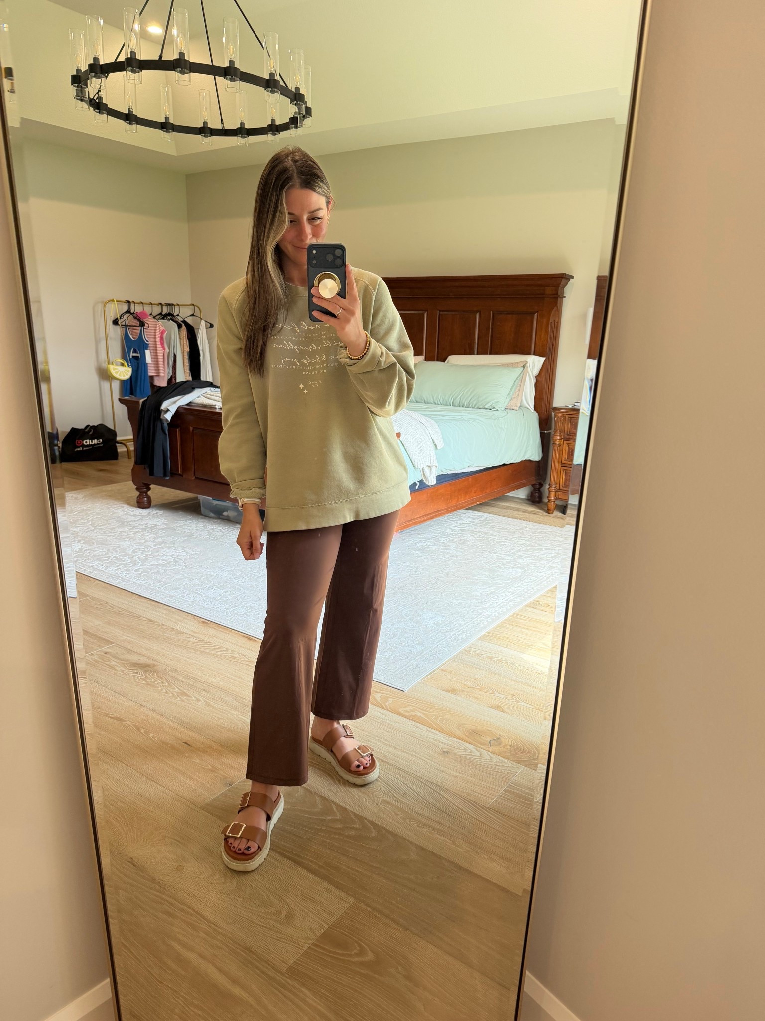 Pants $14.99 // wearing size mediumm

#LTKSaleAlert