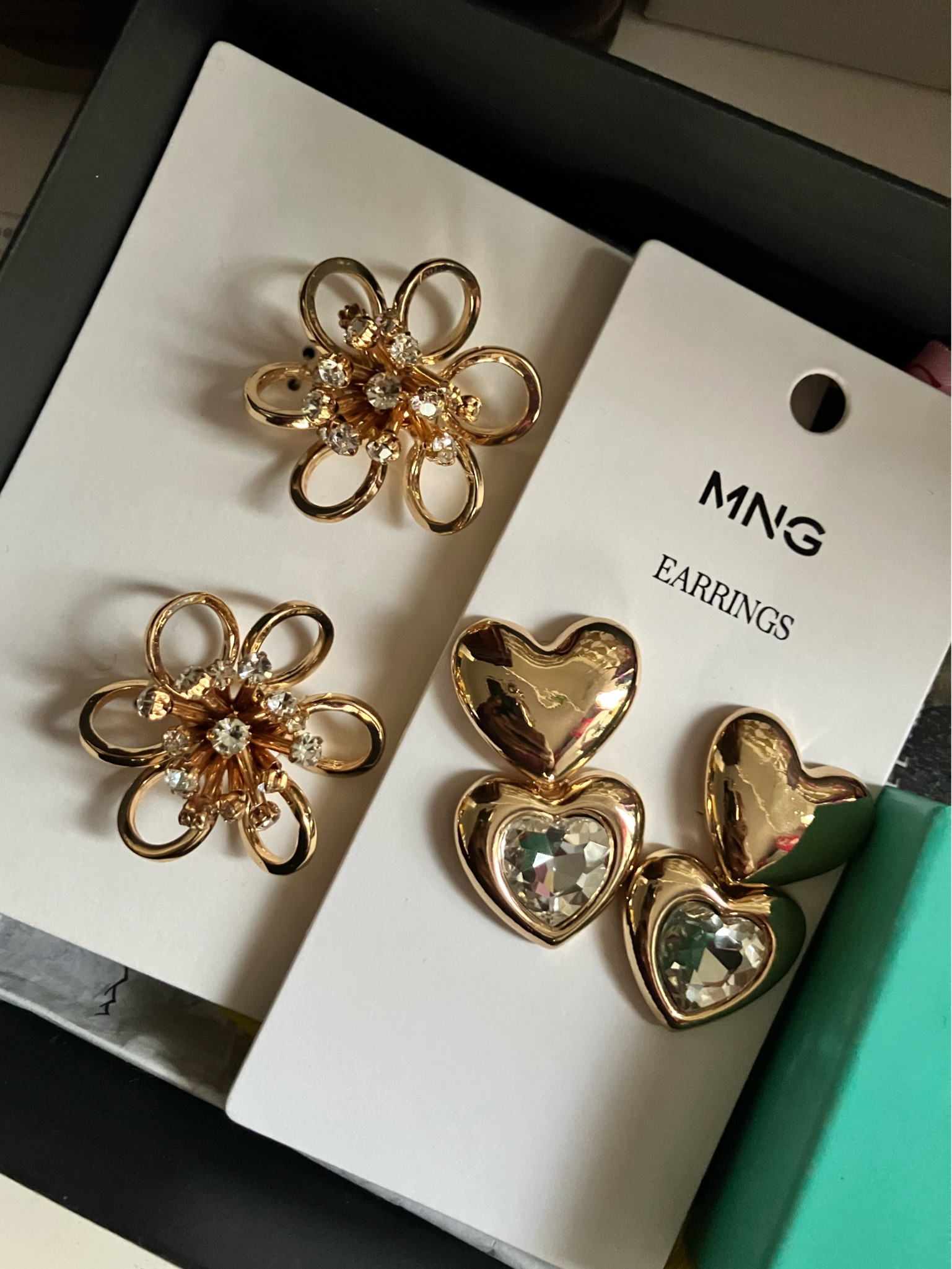 Mango has some pretty unique jewelry pieces that I absolutely love!! Here’s some faves and a couple that I picked up recently to add to my collection 

#LTKstyletip