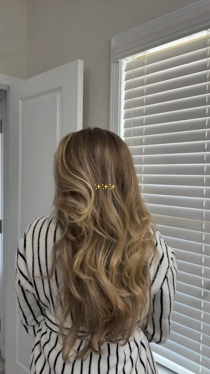 Current hair care faves!

I use the scalp oil and hair mask once a week in the winter with it being so dry (every other week otherwise)!

And the verb ghost hair oil is my go to daily year round!!

Hair care / healthy hair / hair routine / beauty finds / hair finds / for her / Heather Blair 

#LTKselfcare #LTKBeauty #LTKgrwm