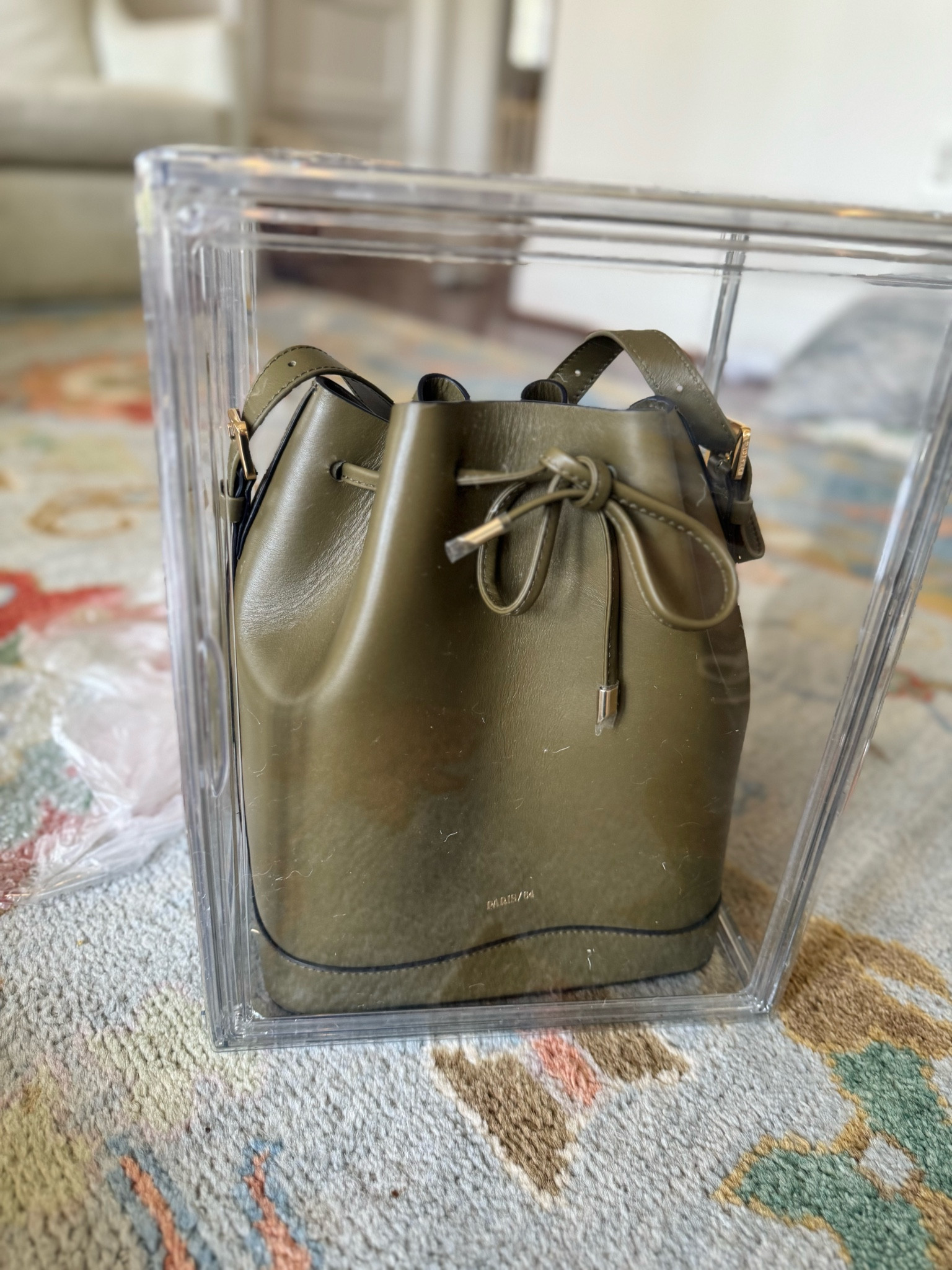 spring handbag, classic handbag, spring outfit, capsule wardrobe, capsule closet, closet staples 

#LTKSeasonal #LTKitbag #LTKstyletip