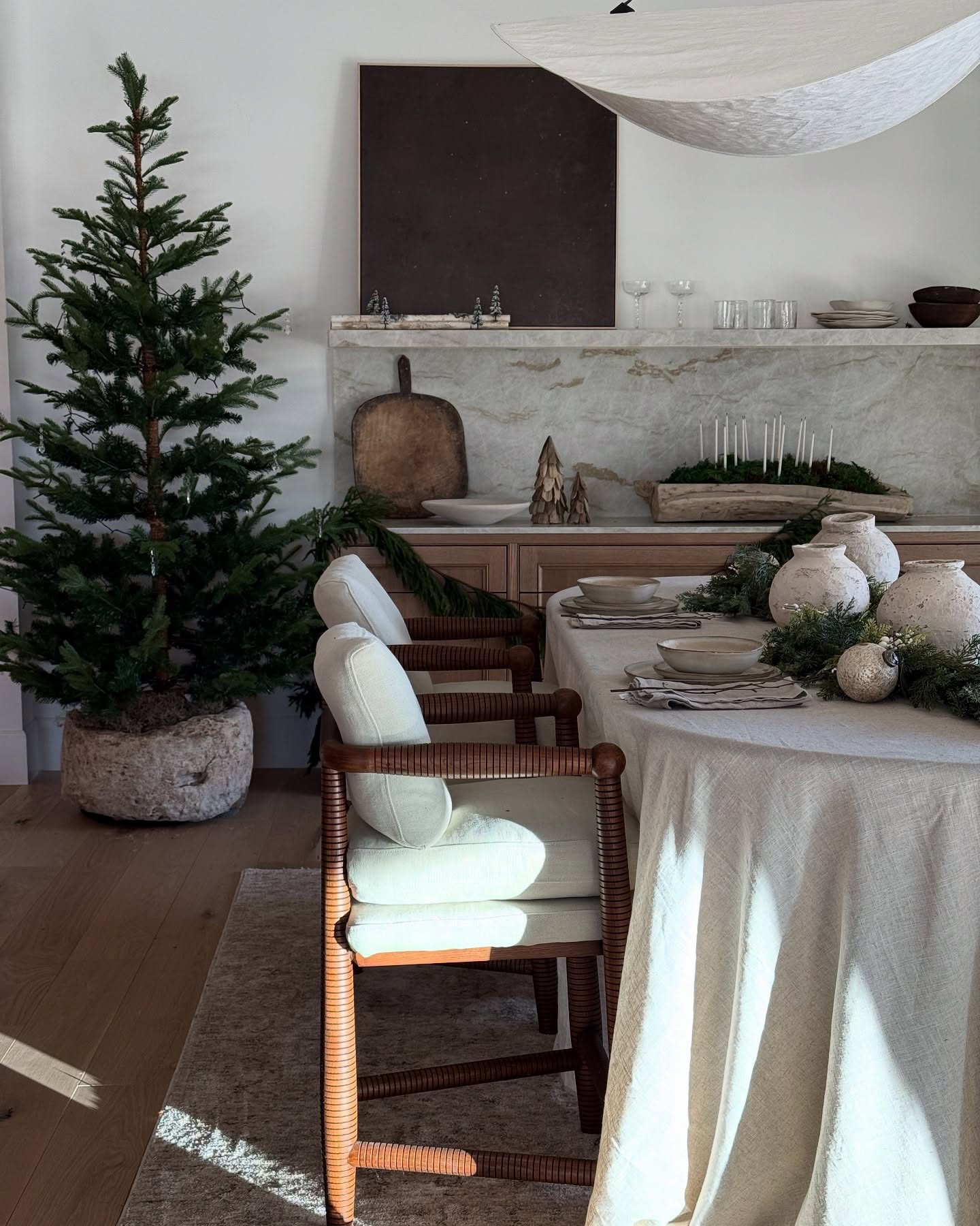 Some Christmas moments in the dining room 🤍🤎

I love how this all came together but the Gio stool in Dusky Ash & Warm Oatmeal by @sixpennyhome really steals the show