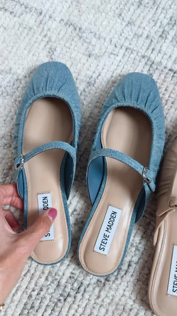 I have been wearing these on repeat since I got them! Fit is true to size!

Loverly Grey, mules, ballet flats, shoes, prefall shoes 

#LTKStyleTip #LTKShoeCrush