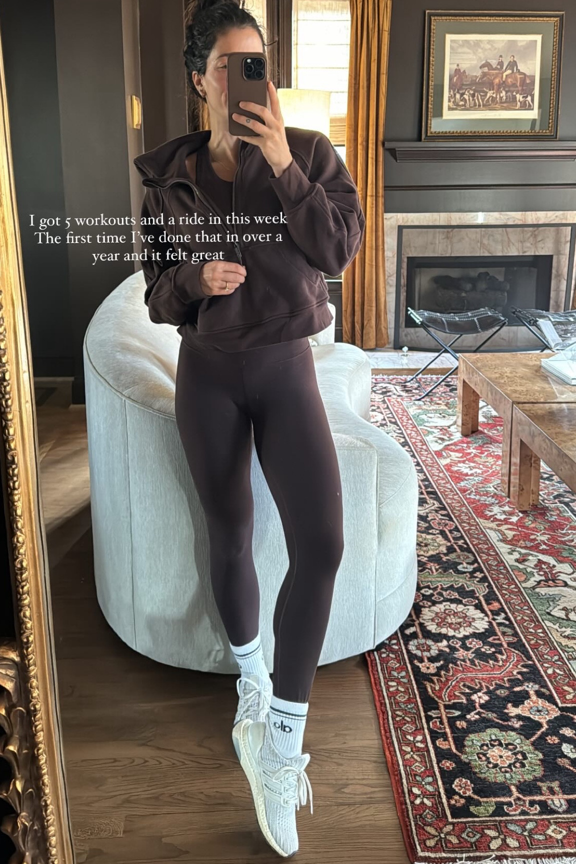 Size S/M in jacket 
Size 2 in leggings 
Size 4 in top 
True to size shoes 