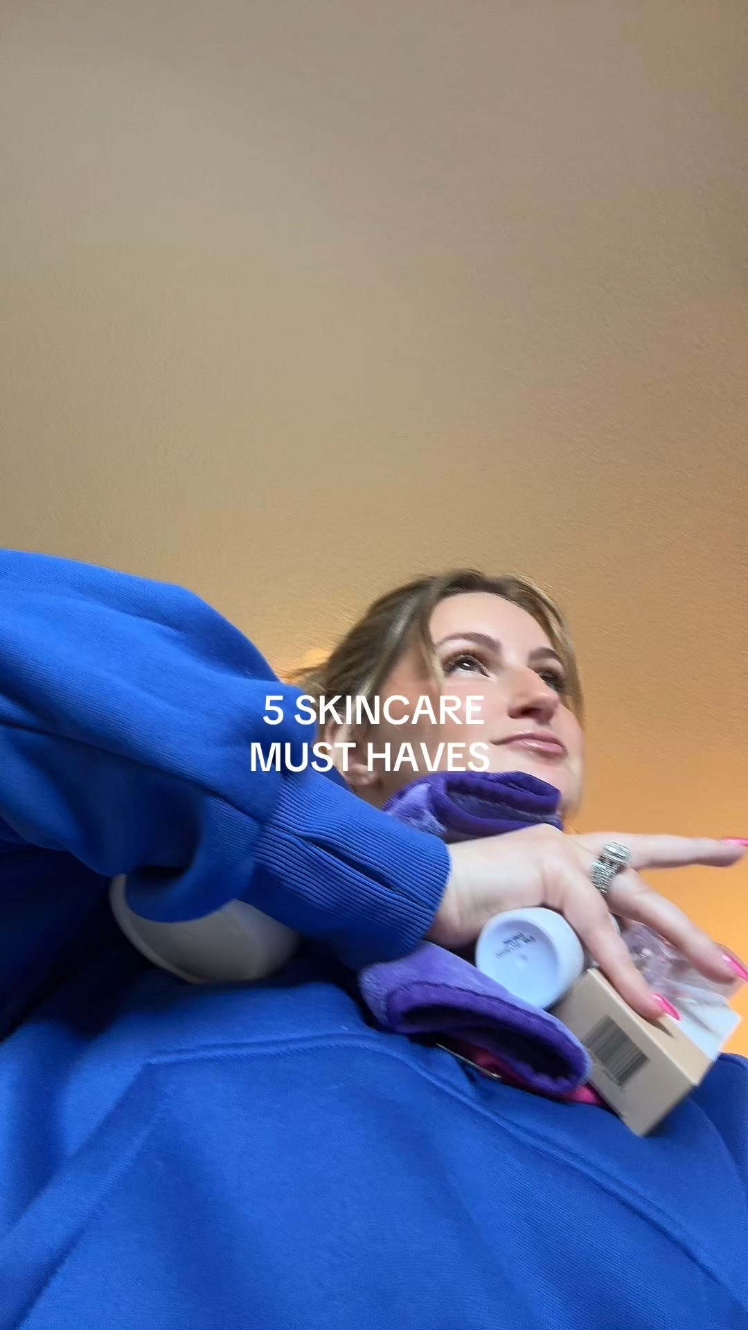 These are my top five skin care products as a mom and her 30s these are simple little changes that you can make if your skin has been struggling. They are pretty inexpensive also! #skincare #skincareover30 #skincarefavorites #skincareforbeginners 

#LTKBeauty #LTKFindsUnder100