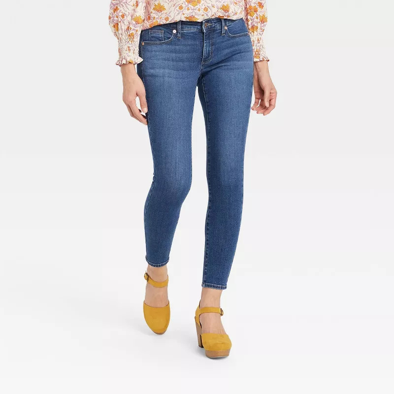 Women's Mid-Rise Curvy Skinny Jeans - Universal Thread™ | Target