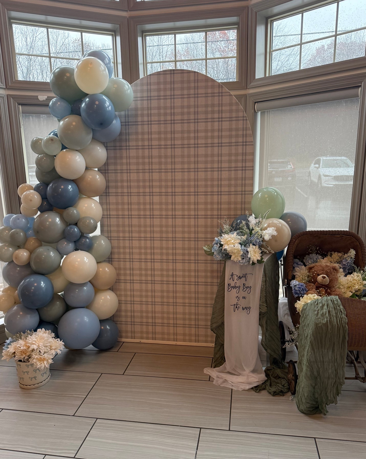 Baby shower decor balloon arch baby boy teddy bear green blue neutral 

#LTKBump #LTKBaby #LTKFindsUnder50