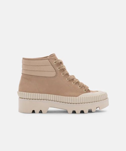 OCIANA SNEAKERS IN DUNE NUBUCK | DolceVita.com