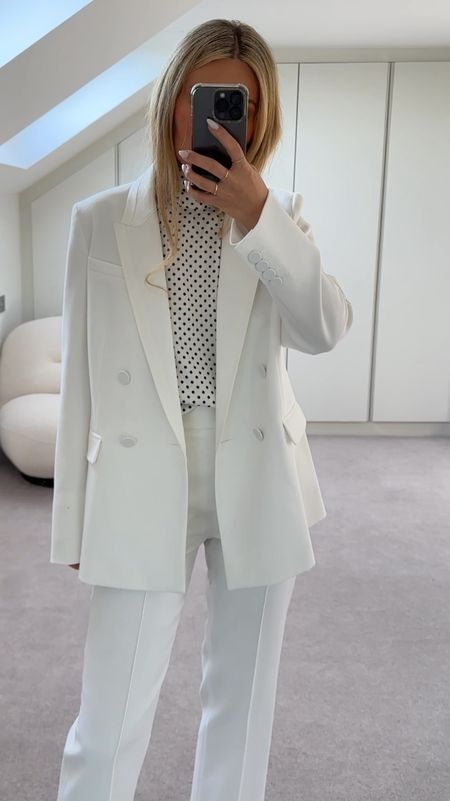 One of my favourite brands! Love this suit and especially love this silky top. I sized up in a blaze. The trousers and blouse are true to size. 