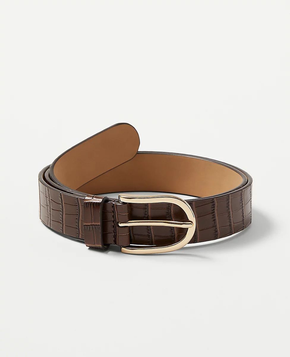 Embossed Oval Buckle Leather Belt | Ann Taylor (US)