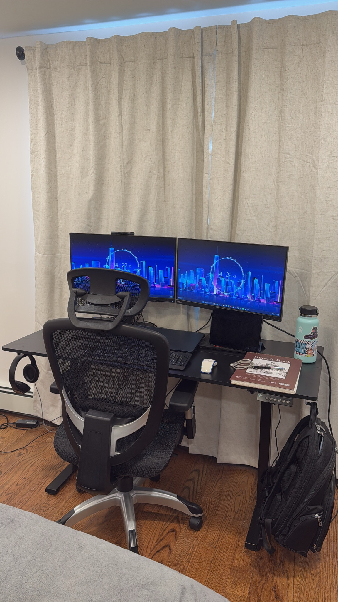 VVENACE Electric Standing Desk Height Adjustable Desk 55 x 24 inch 4 Memory Height Stand up Desk

#LTKSeasonal #LTKHome