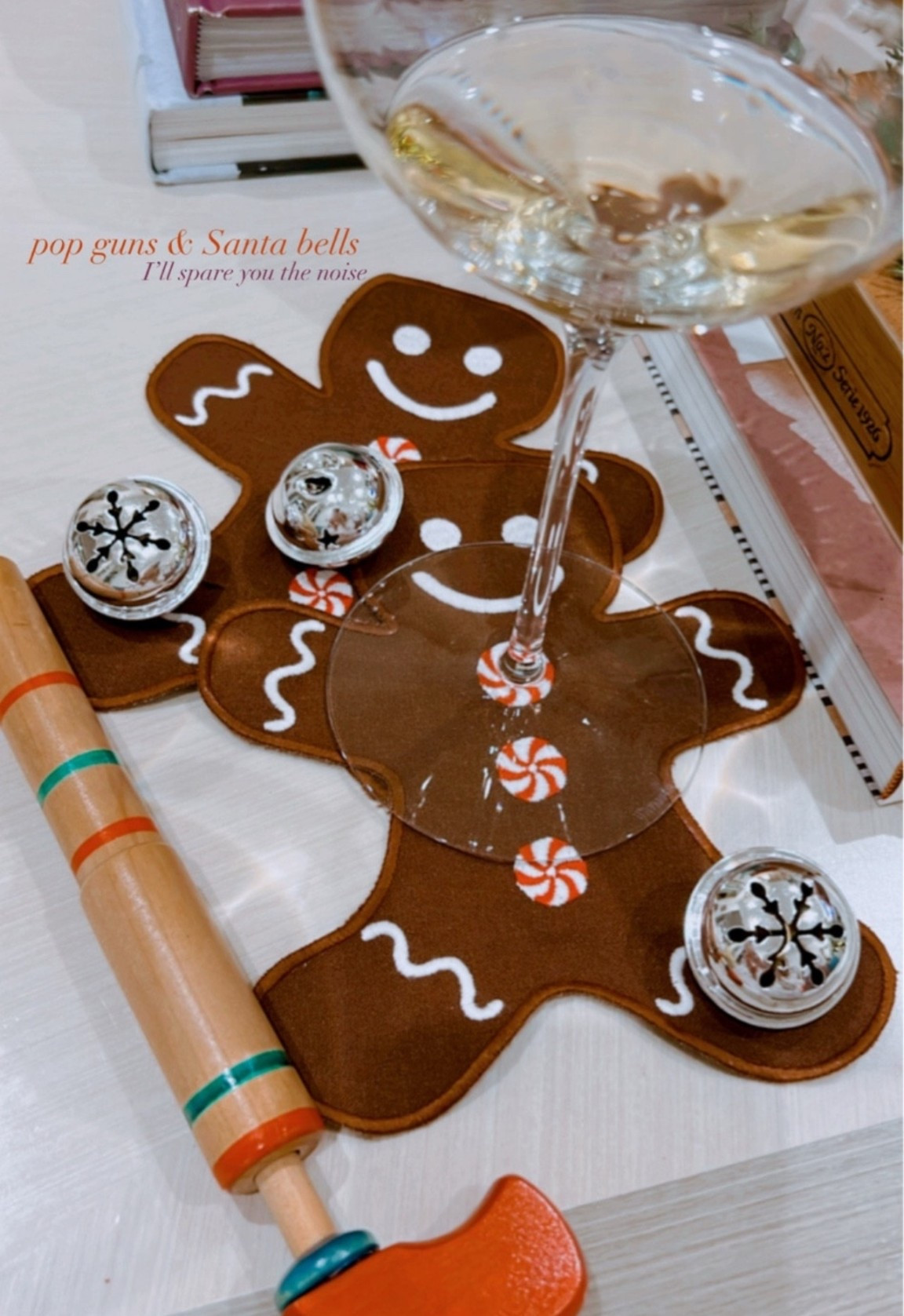 Pop Guns & Santa Bells 🔔 ♥️

#christmas #funfinds #holiday #homedecor

#LTKHome #LTKGiftGuide #LTKHoliday